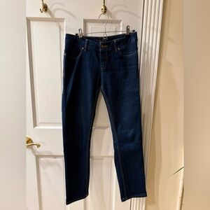 Simply Vera Vera Wang Dark Wash Skinny Jeans. Size 2